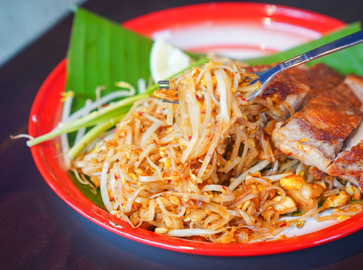 [高雄前金美食]帕泰 padthai-一秒到泰國!重現曼谷街邊美食的高雄泰式料理店 @美食好芃友