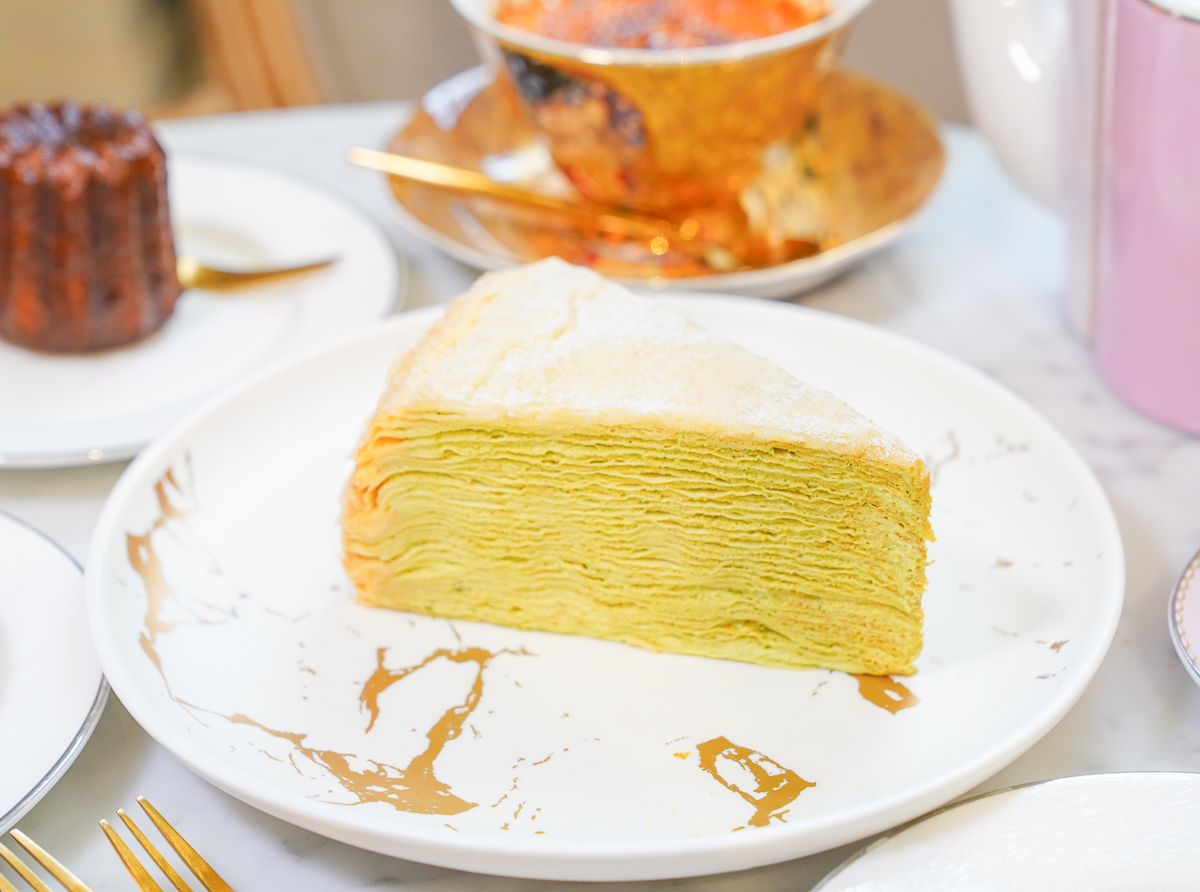 [台南下午茶推薦]名坂奇洋菓子-總是爆滿的台南夢幻城堡甜點店~必吃人氣千層蛋糕 @美食好芃友