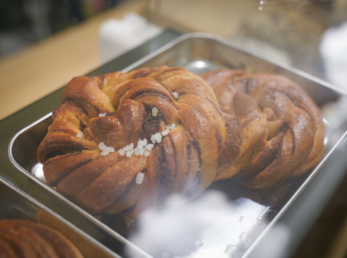 [高雄]麥葉 gårdhus-驚艷瑞典式肉桂捲x裸麥酸種麵包!來個悠閒北歐風麵包下午茶~ @美食好芃友