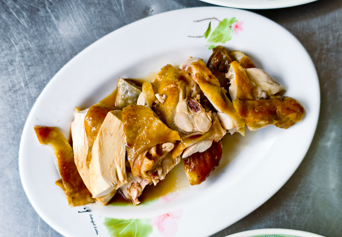 [鹽埕美食]堀江麵店-無招牌卻每天排隊!只賣午餐的40年鹽埕老麵店 @美食好芃友（芃芃）