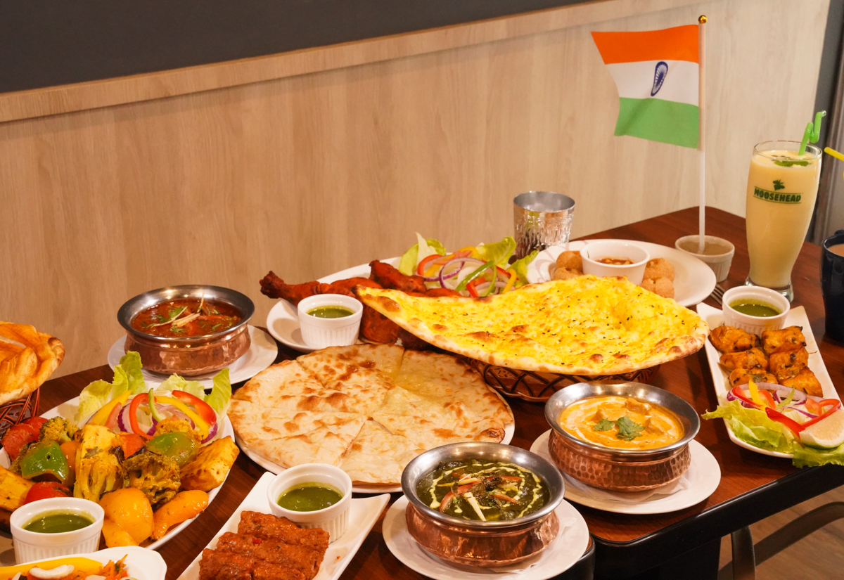 [高雄]都瓦哩印度廚房酒館-華榮路上低調高雄印度餐廳!北印風咖哩、印度烤餅 @美食好芃友