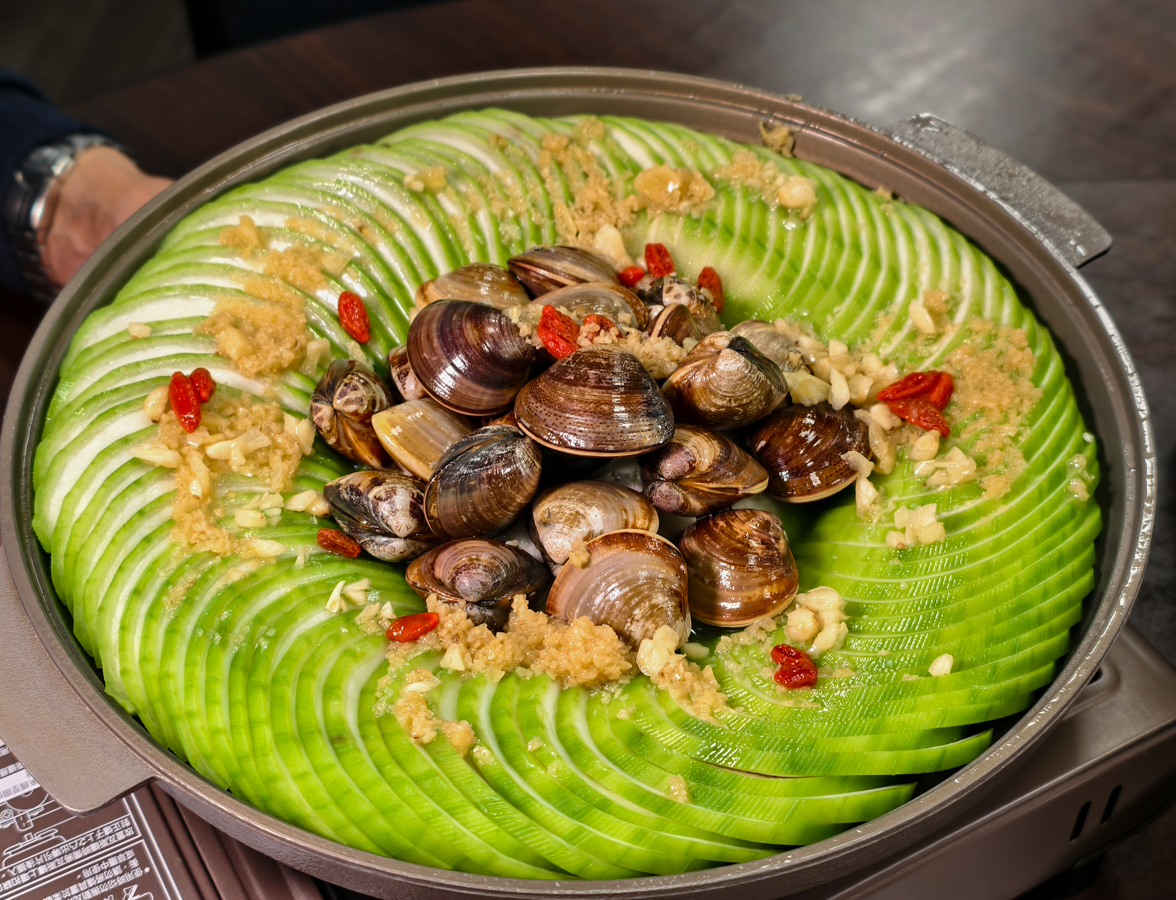 [左營美食]簡單就好川菜家常熱炒-隱藏版超好吃高雄砂鍋魚頭!不預約吃不到~ @美食好芃友（芃芃）