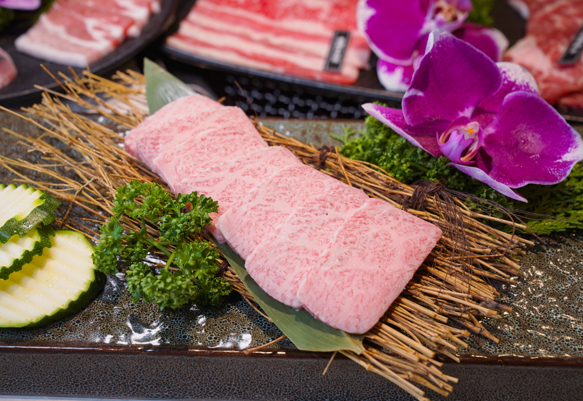 [旗山美食]東明川日式燒肉-旗山也有厲害高雄日式燒肉!吃到感動的日本宮崎和牛! @美食好芃友