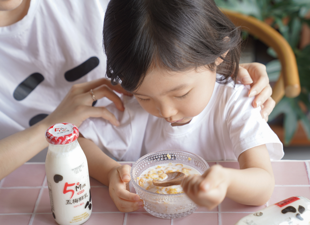 五梅鮮奶-來高品質單一牧場好喝鮮乳!自然香醇無人工添加~小朋友喝了也安心 @美食好芃友