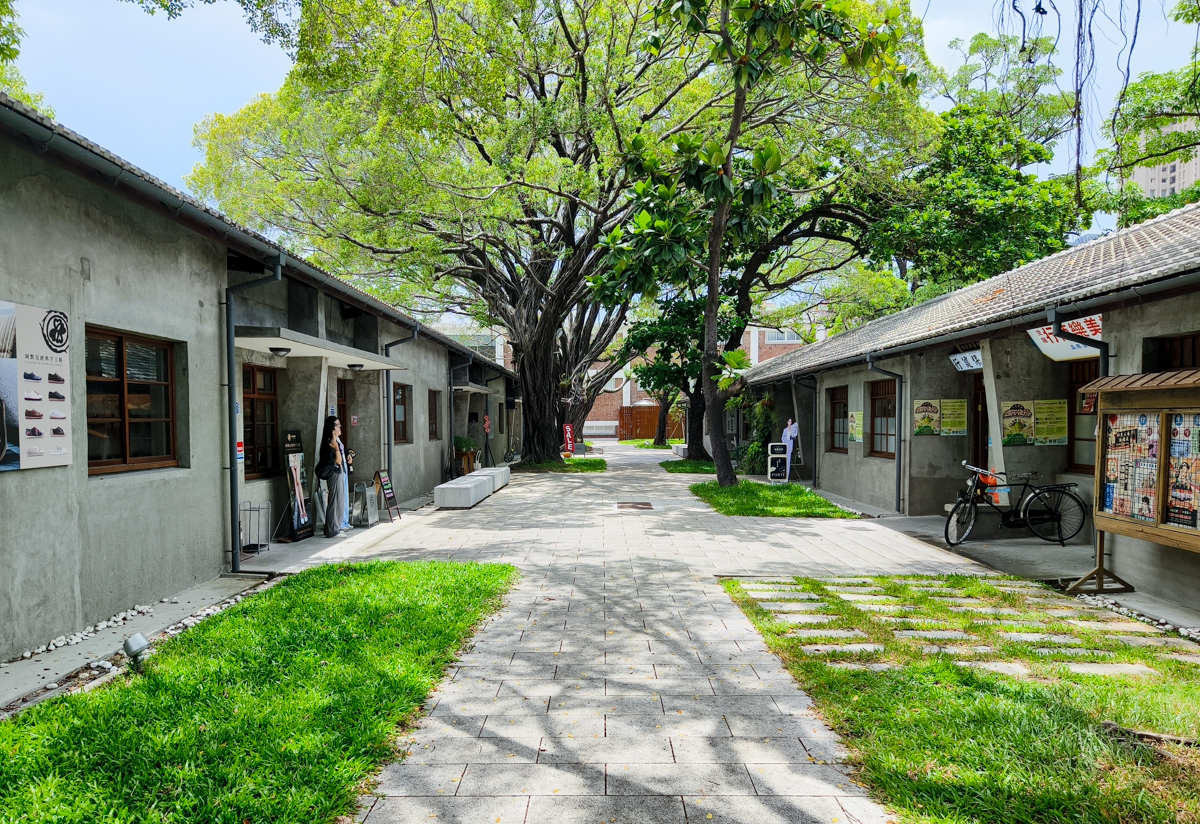 [高雄景點]台塑王氏昆仲公園半日遊-美食餐廳、探店逛街、有趣手作、市集野餐通通都有 @美食好芃友