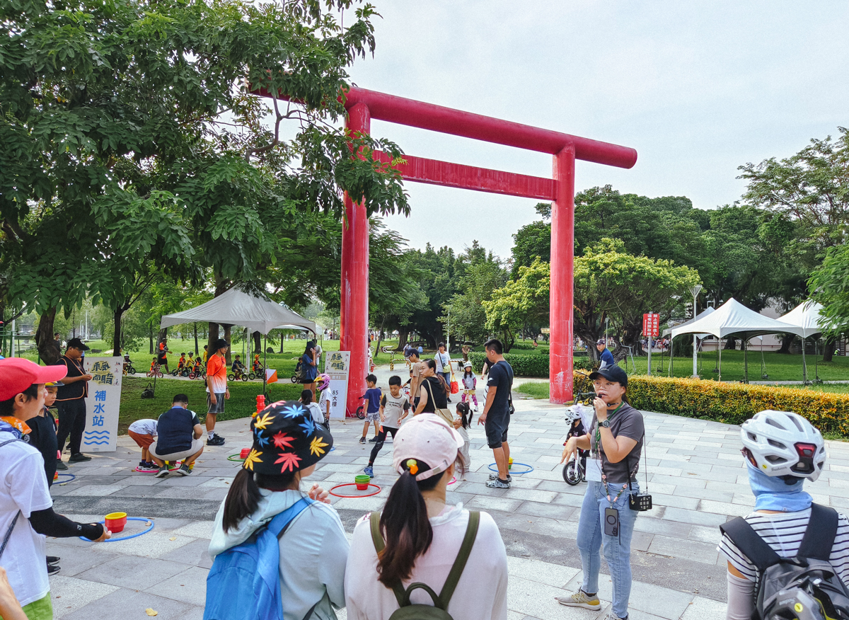 2024高雄乘風而騎~輕鬆騎自行車遊高雄生活圈!享受美食市集超Chill @美食好芃友