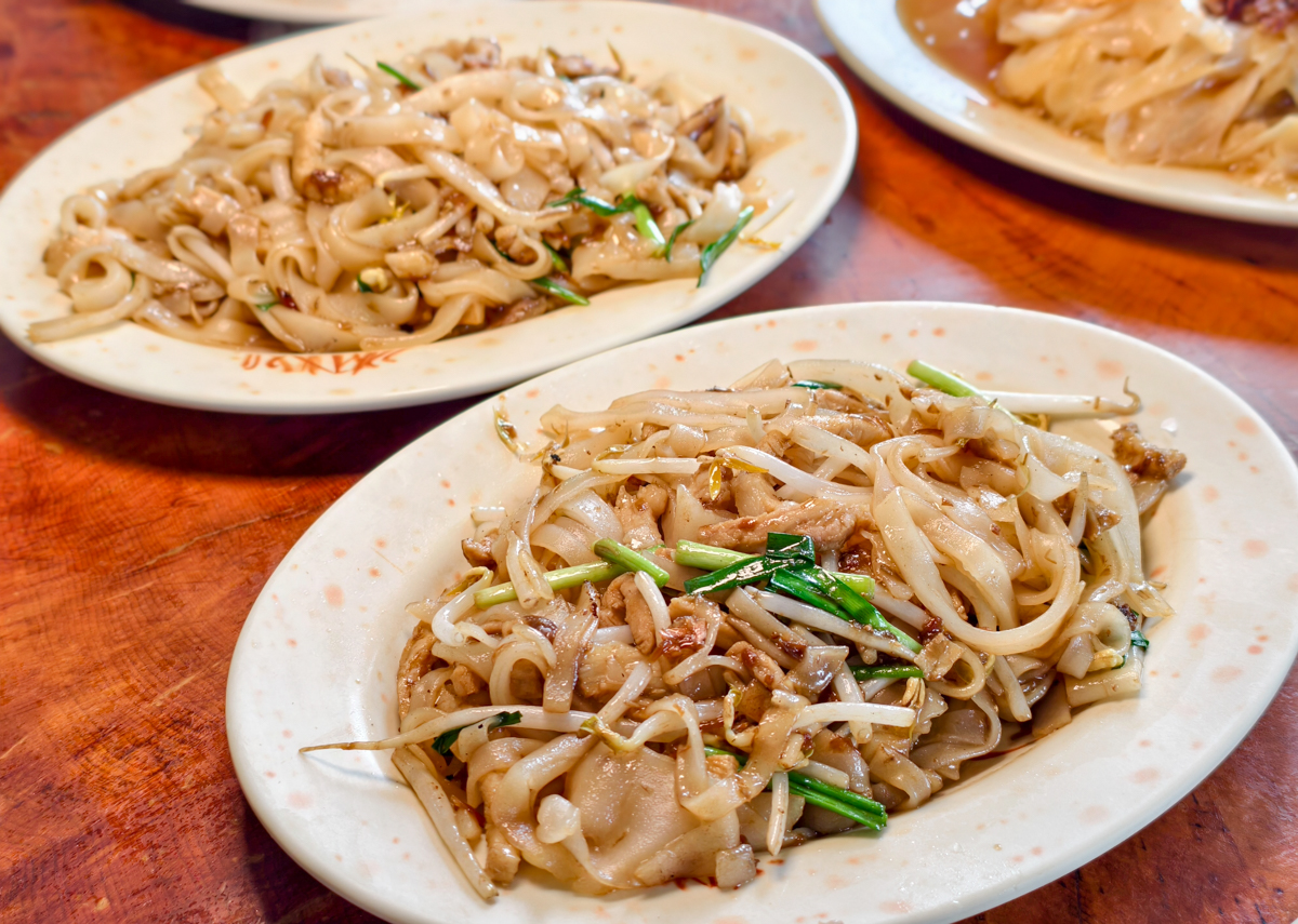 [高雄景點]走春必去2026美濃花海!吃喝玩樂美濃半日遊~美濃美食景點推薦~ @美食好芃友（芃芃）