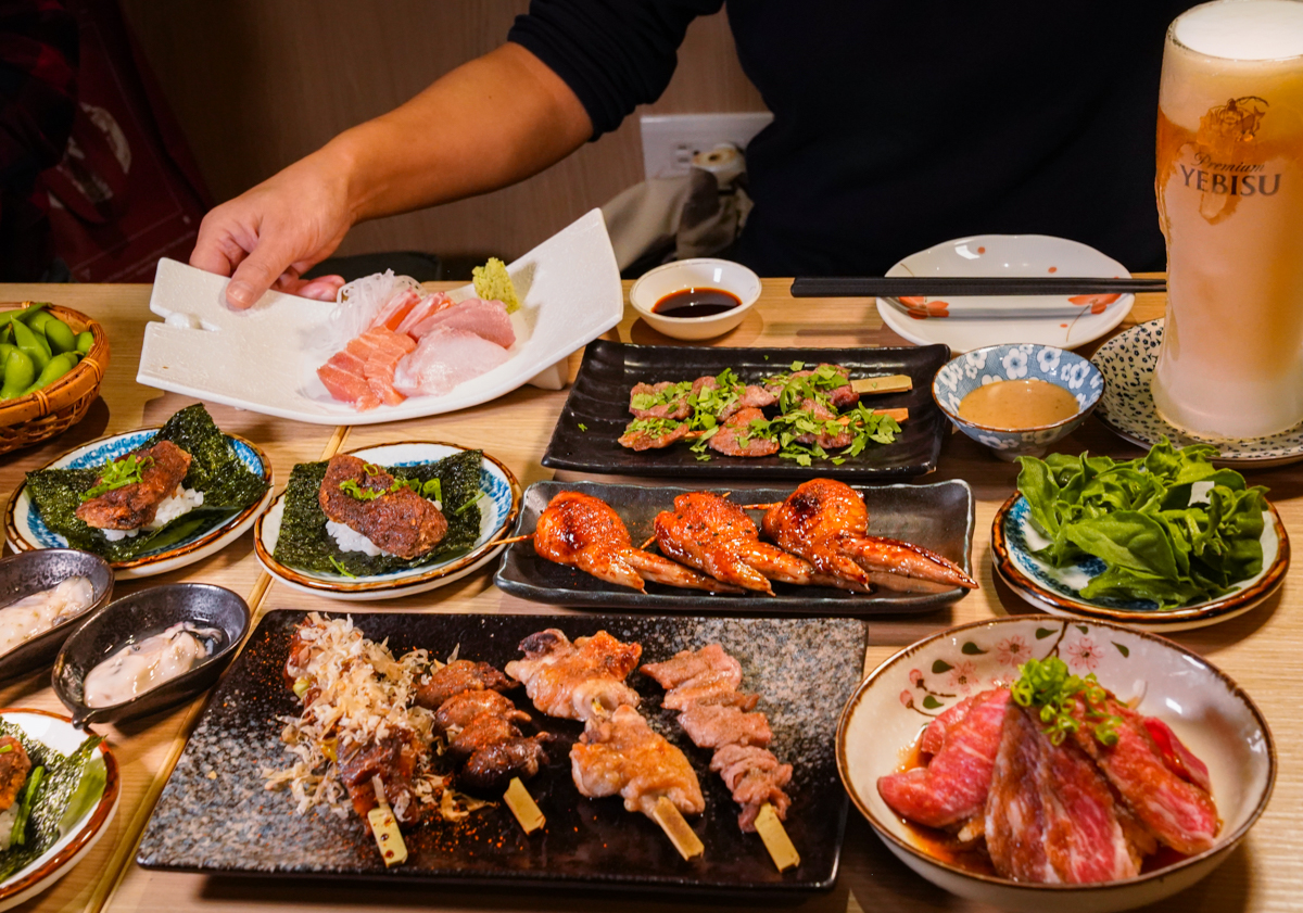 [高雄]青木屋-隱藏巷弄的厲害高雄居酒屋！私房料理超強～大推烤珍珠雞翅、魚肝握壽司 @美食好芃友