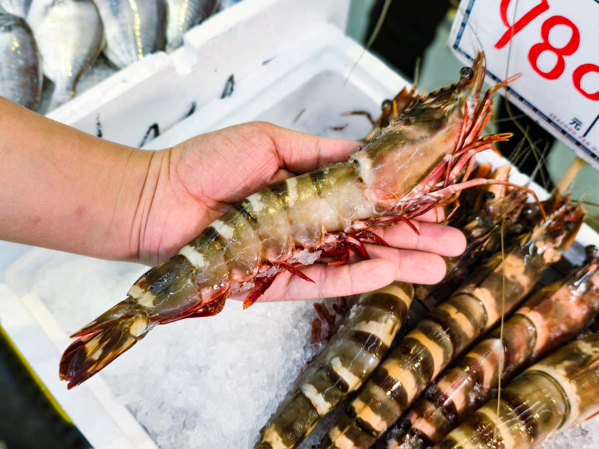 [台中]阿布潘水產-台灣水產第一品牌!活體海鮮、生魚片、海鮮熟食通通有～母親節外帶輕鬆上桌 @美食好芃友