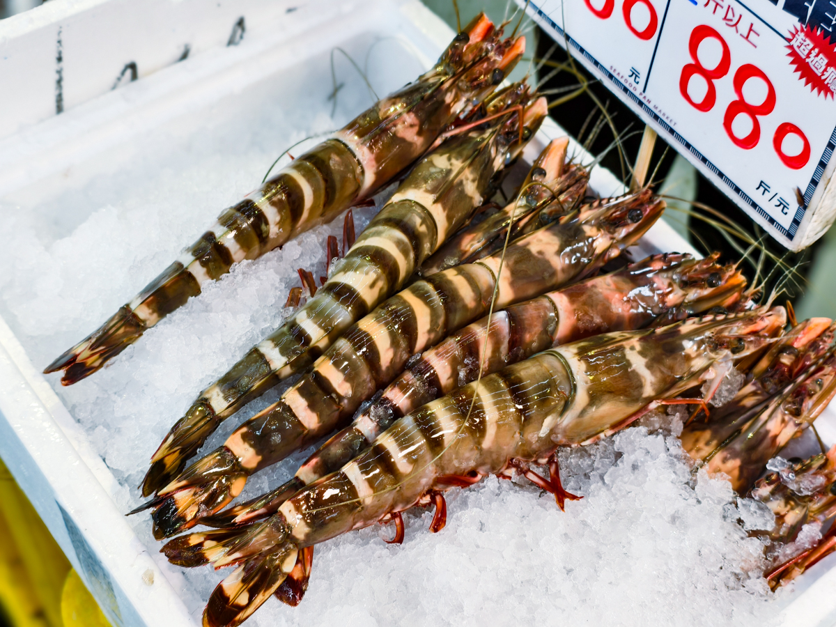 [台中]阿布潘水產-台灣水產第一品牌!活體海鮮、生魚片、海鮮熟食通通有～母親節外帶輕鬆上桌 @美食好芃友