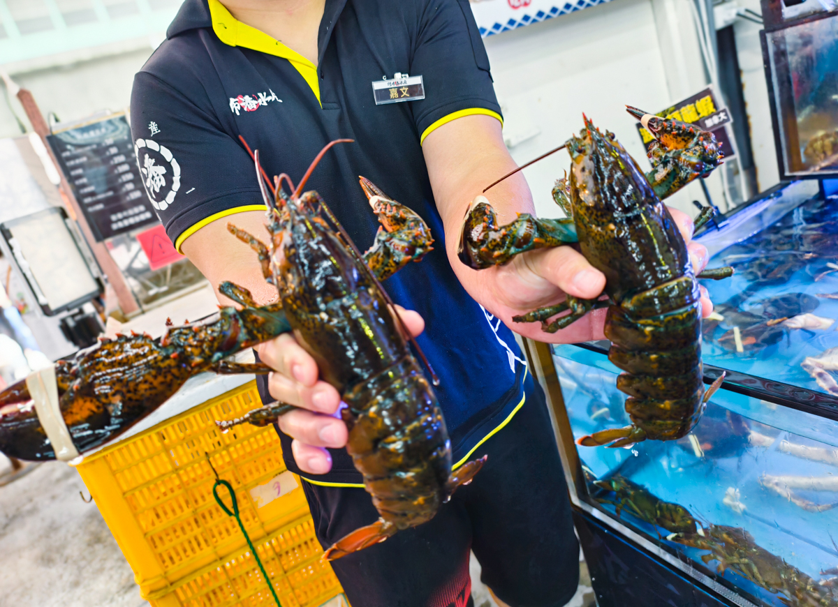[台中]阿布潘水產-台灣水產第一品牌!活體海鮮、生魚片、海鮮熟食通通有～母親節外帶輕鬆上桌 @美食好芃友