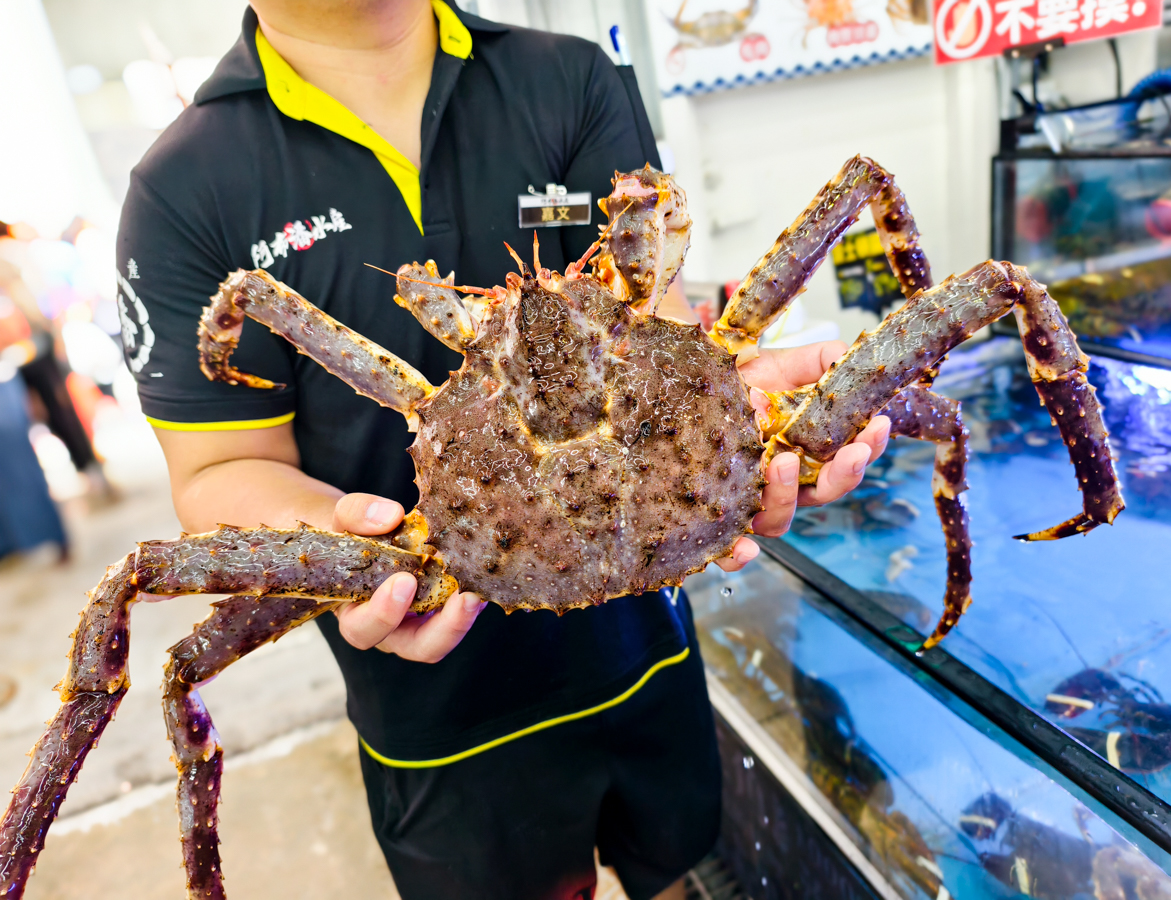 [台中]阿布潘水產-台灣水產第一品牌!活體海鮮、生魚片、海鮮熟食通通有～母親節外帶輕鬆上桌 @美食好芃友