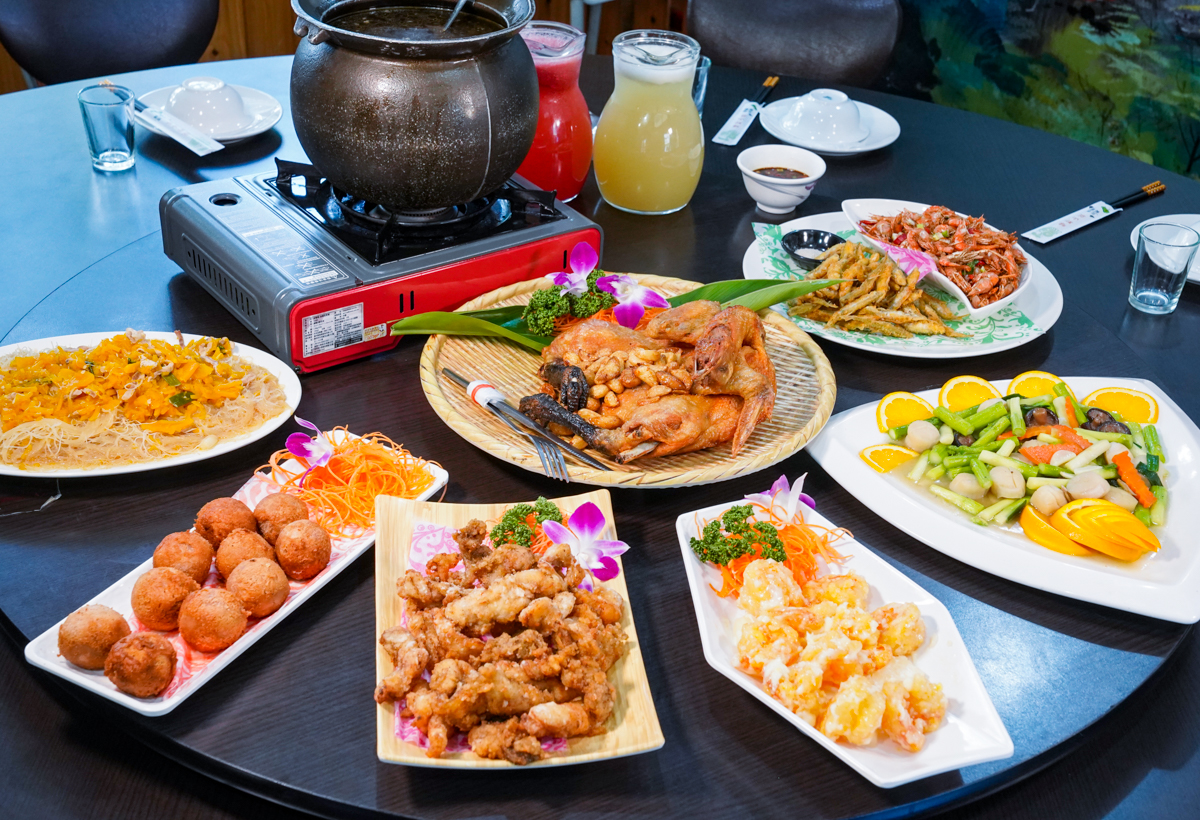 [高雄]烘焙樂工坊(高雄前金店)-超好逛日韓風烘焙食材百貨~繽紛包裝材料、各式烘焙器材、日式生活雜貨通通有 @美食好芃友