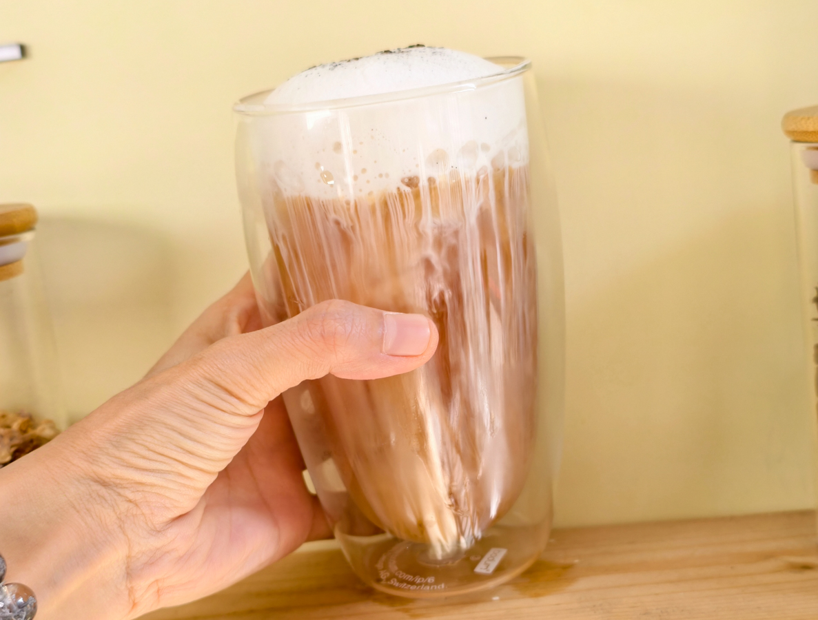 [高雄]十謙風味茶飲-自強夜市隱藏版好喝高雄手搖飲!每日現煮花草茶一杯不用50!? @美食好芃友