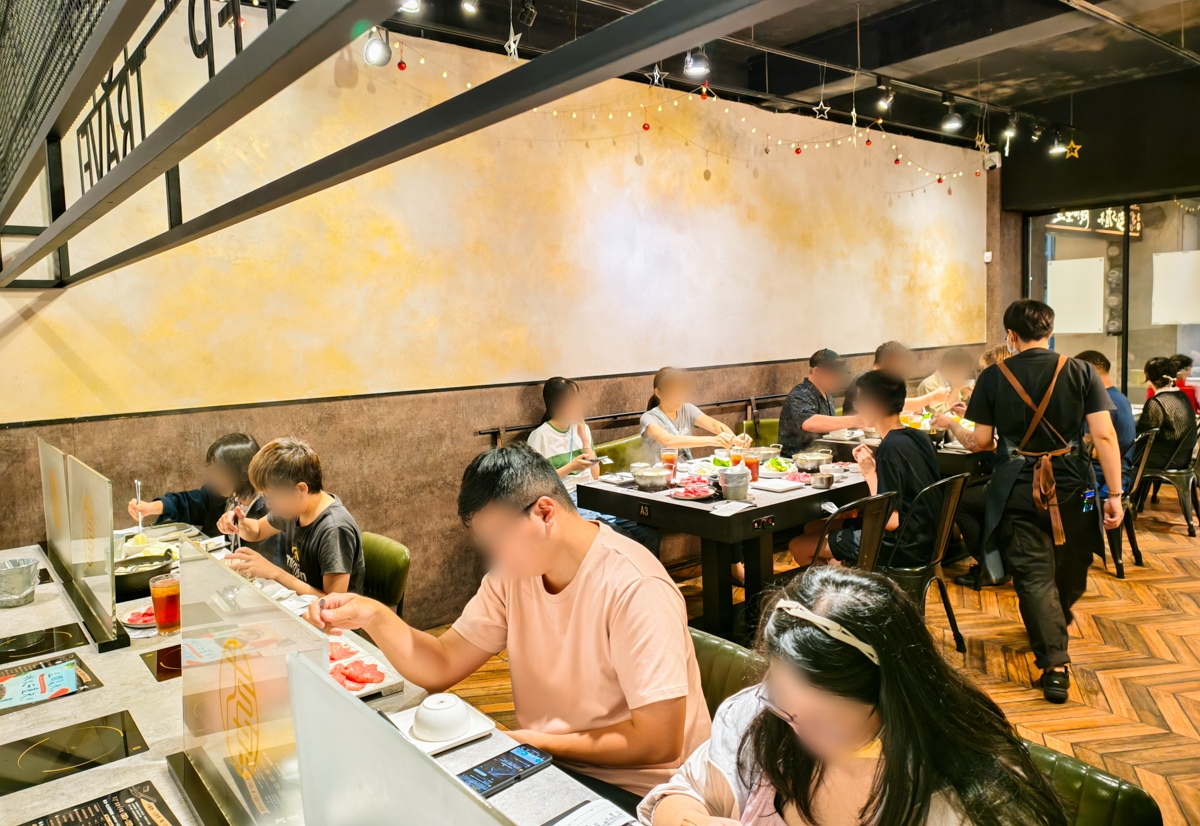 [高雄]貳堂鍋物-三多商圈最夯高雄個人鍋！夏季西瓜主題x必吃超銷魂法式綿綿吐司 @美食好芃友