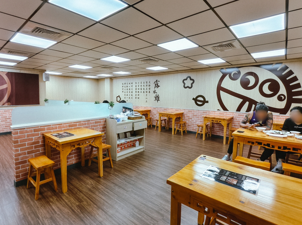 [高雄]阿爸餵露水雞-高雄文化中心附近人氣小店!雞肉牧場直送!必吃雞魯飯、雞湯、白斬雞腿切盤 @美食好芃友（芃芃）