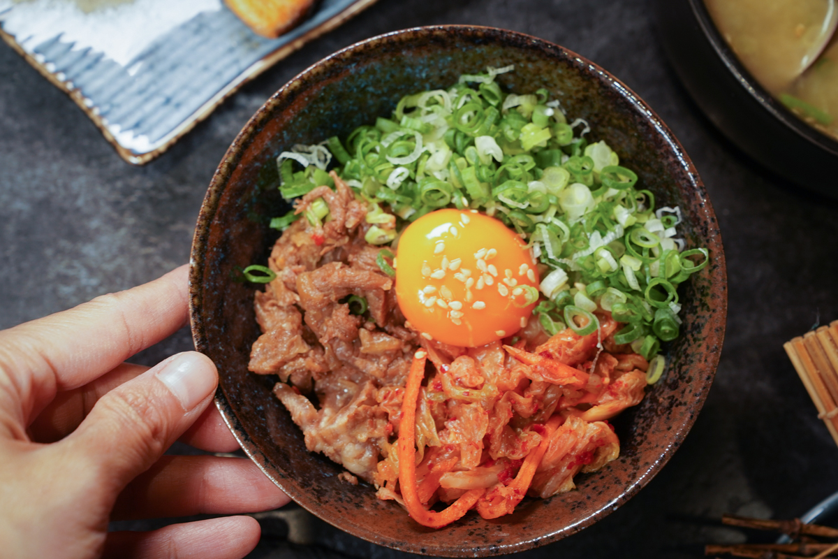 [高雄]D-Meat燒肉餐酒館- 漢神巨蛋周邊超夯餐廳!有唱歌包廂x專人代烤燒肉x私房料理 @美食好芃友（芃芃）