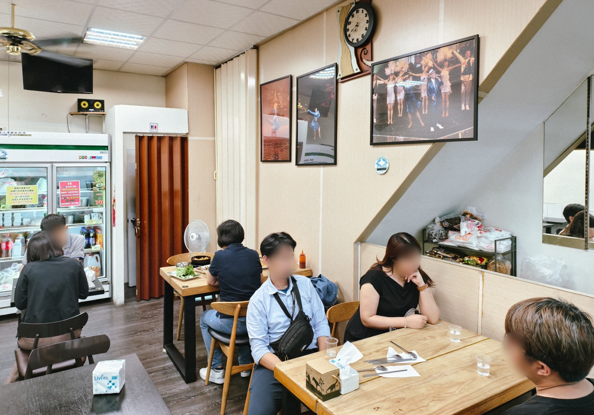 [高雄]李氏朝鮮館－武廟商圈高雄韓式料理20年老店!韓國華僑老闆的好手藝~必吃炸醬麵 @美食好芃友（芃芃）