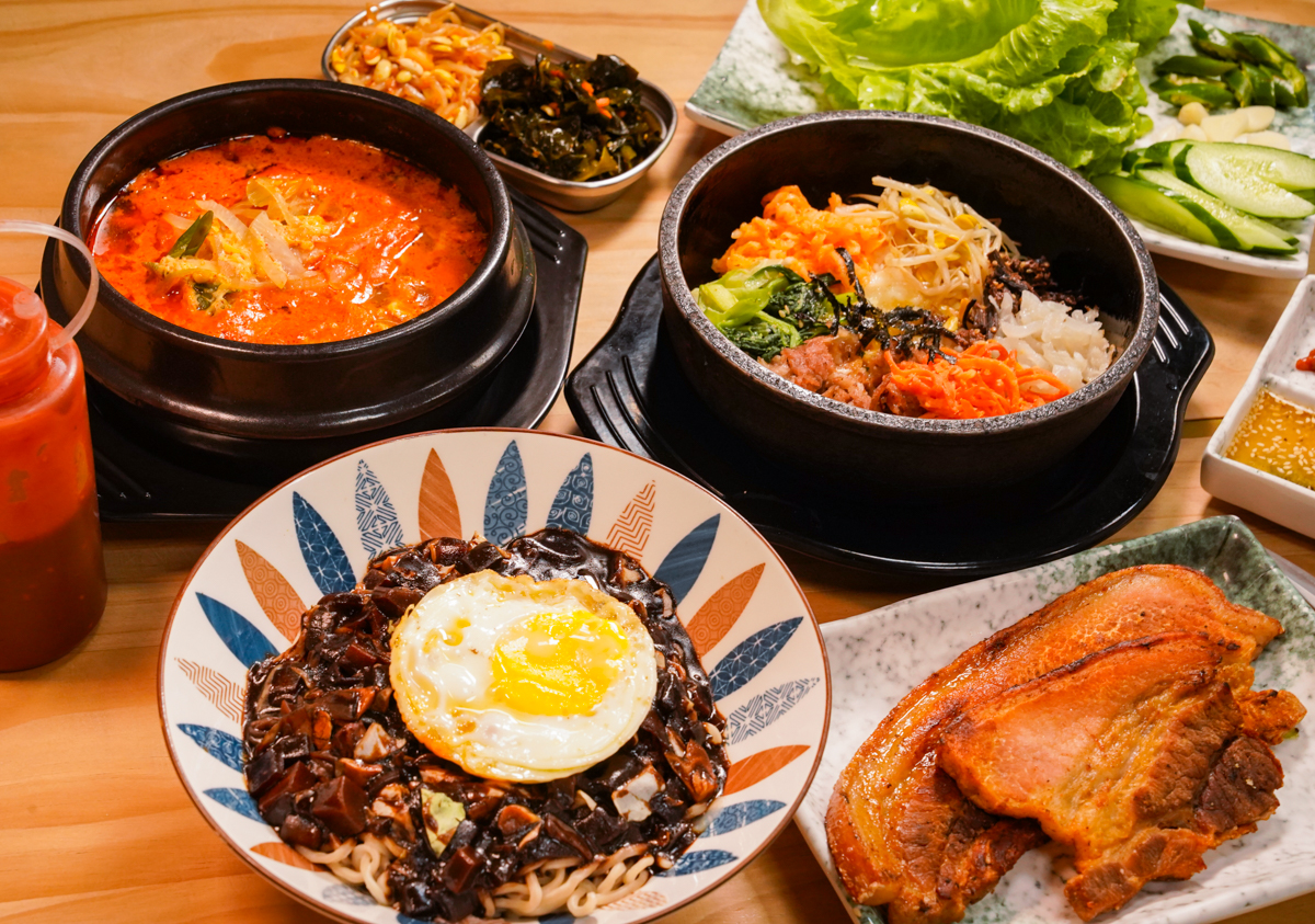 [高雄]李氏朝鮮館－武廟商圈高雄韓式料理20年老店!韓國華僑老闆的好手藝~必吃炸醬麵 @美食好芃友（芃芃）