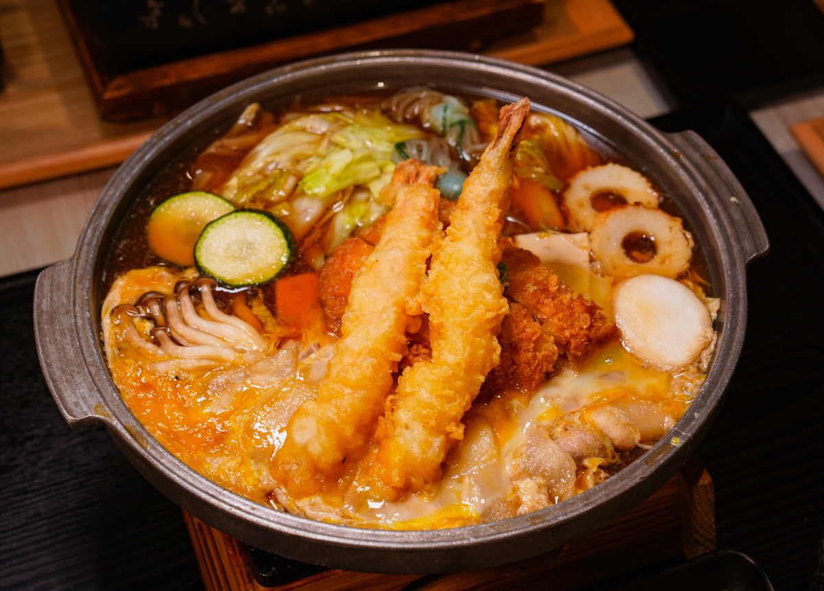 [高雄]小泉聚場義享天地店－義享聚餐最愛日料!浮誇份量大阪風和食料理 @美食好芃友