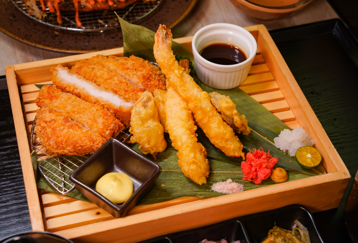 [高雄]小泉聚場義享天地店－義享聚餐最愛日料!浮誇份量大阪風和食料理 @美食好芃友