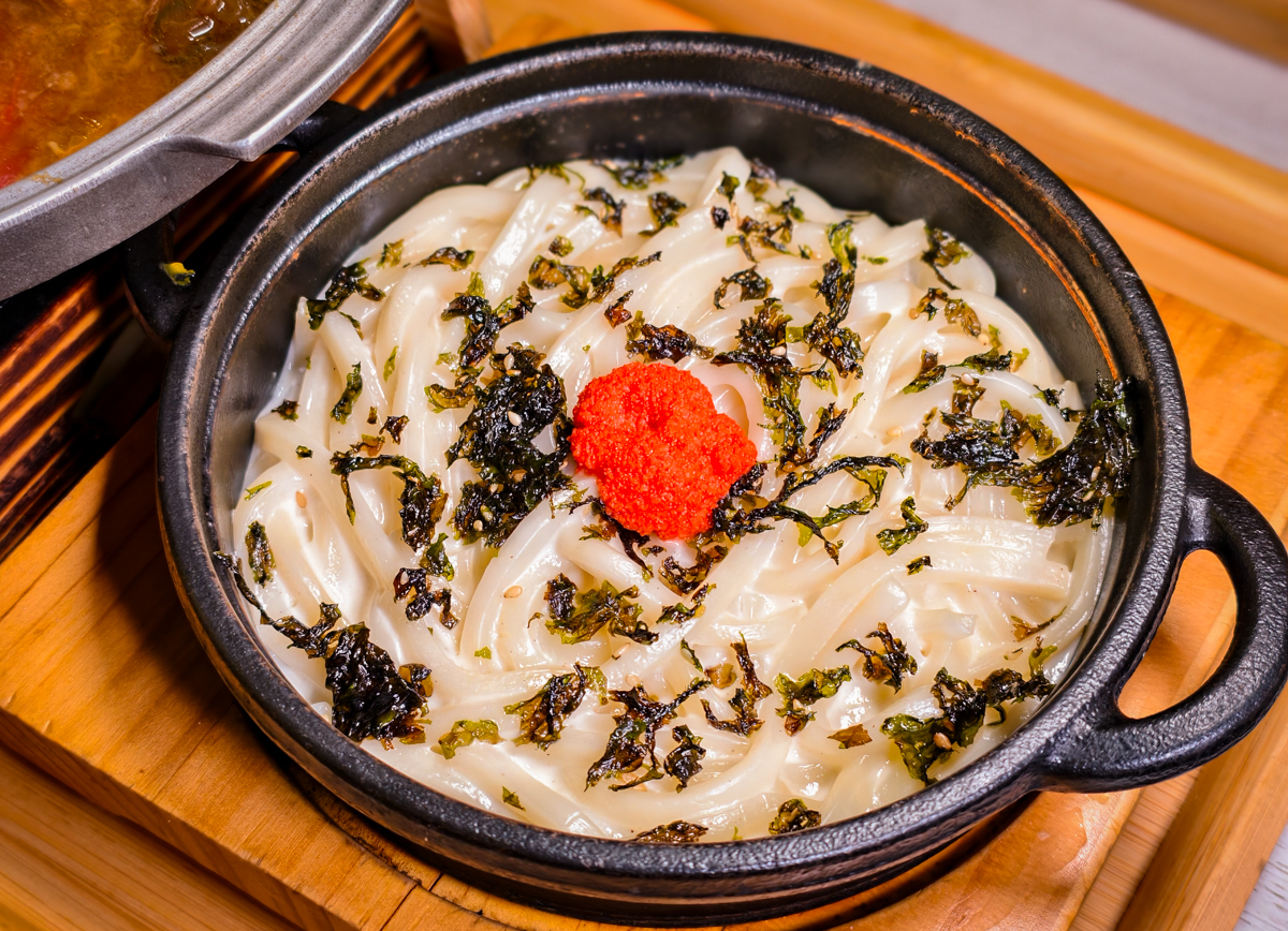 [高雄]小泉兜福豆腐鍋專門店-少見的高雄日式料理x豆腐鍋組合!5樣小菜、飲料吃到飽 @美食好芃友（芃芃）