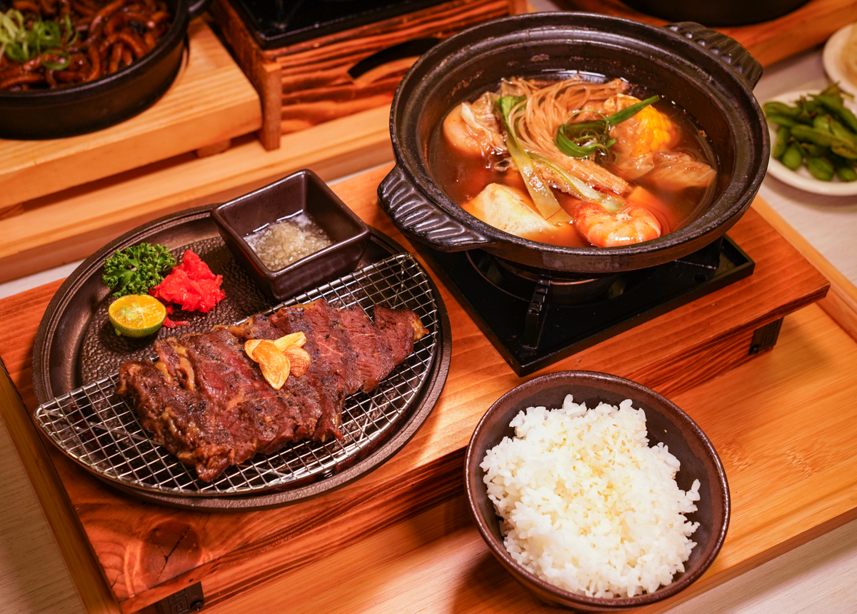 [高雄]小泉兜福豆腐鍋專門店-少見的高雄日式料理x豆腐鍋組合!5樣小菜、飲料吃到飽 @美食好芃友（芃芃）