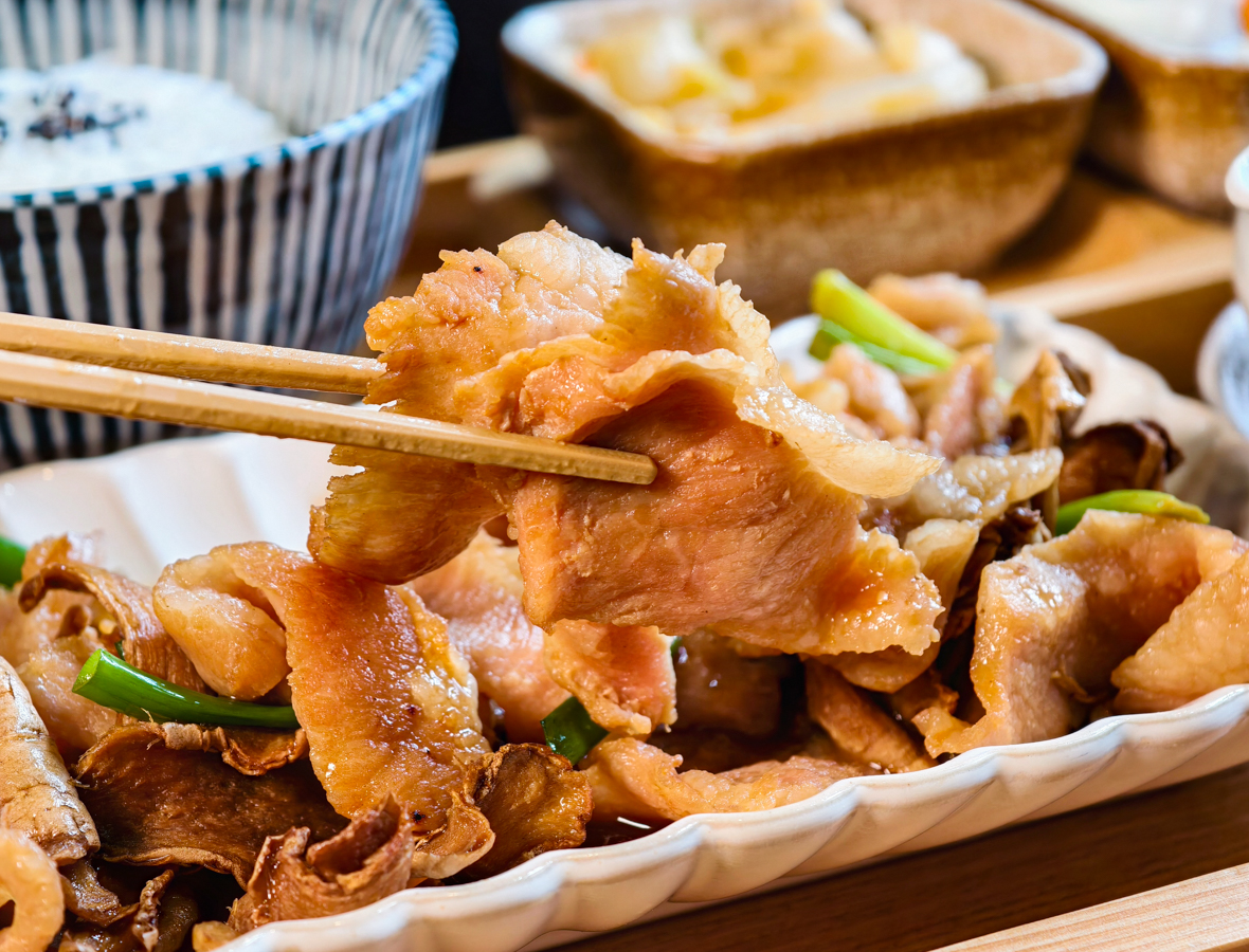 [高雄]金貴中式料理-高雄河堤社區最新中式定食餐廳！一人也能吃中式功夫菜 @美食好芃友（芃芃）