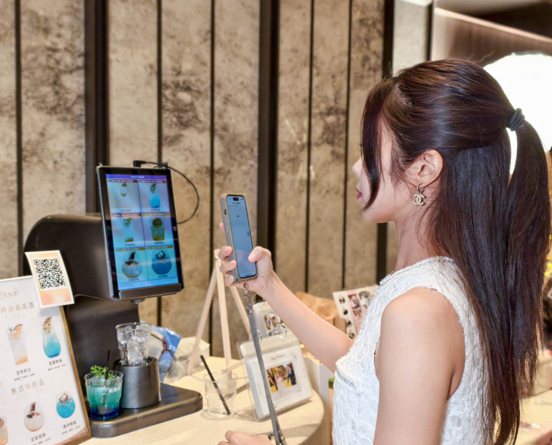 [高雄]高雄日航酒店婚宴場地開箱-西式、日式兼具的質感高雄婚宴場地!驚人水準好吃婚宴桌菜!! @美食好芃友（芃芃）