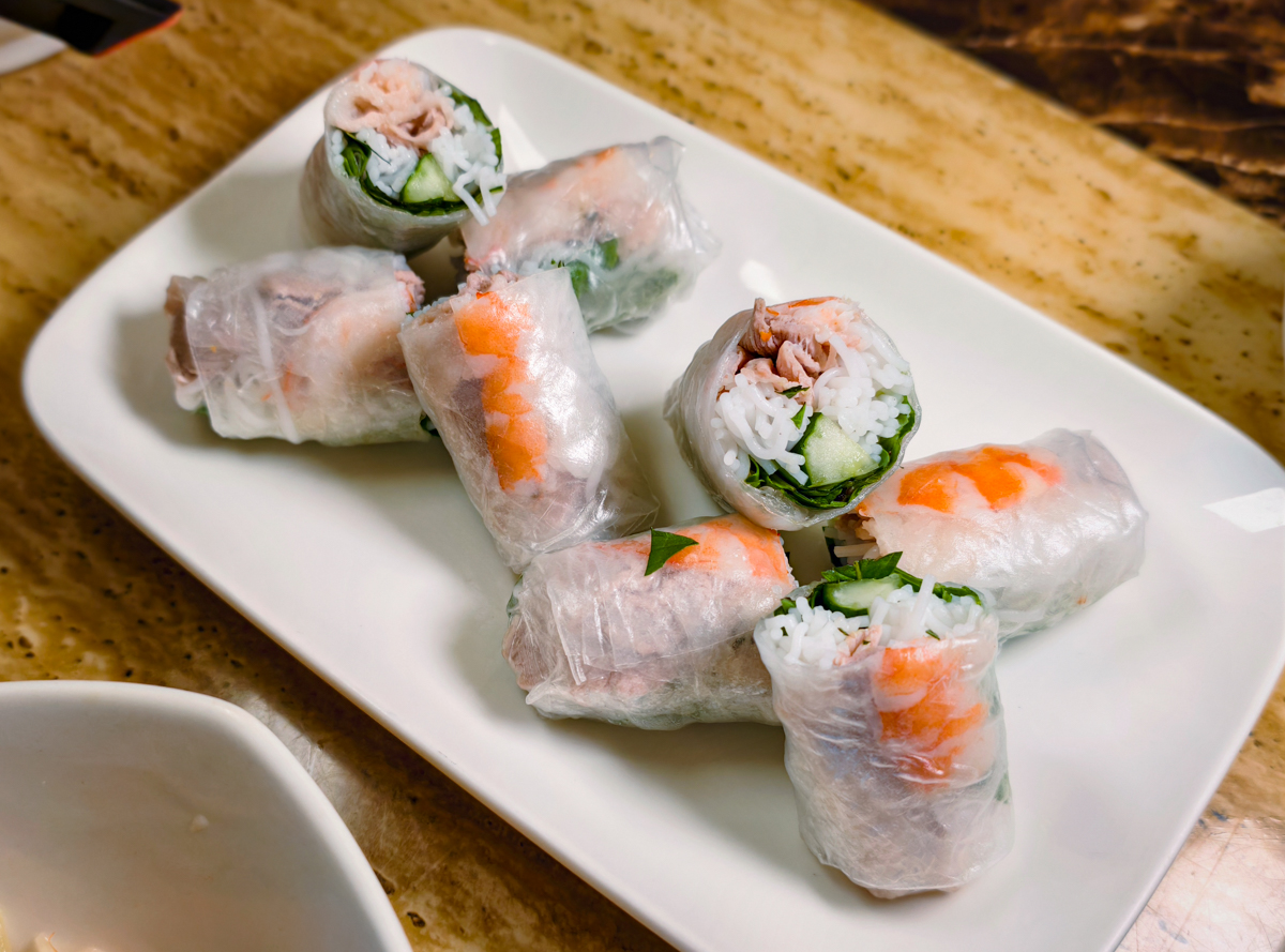 [高雄]麗發河粉-每天都排隊高雄越南河粉!越南大姐家鄉味~捷運信義國小站平價美食 @美食好芃友（芃芃）