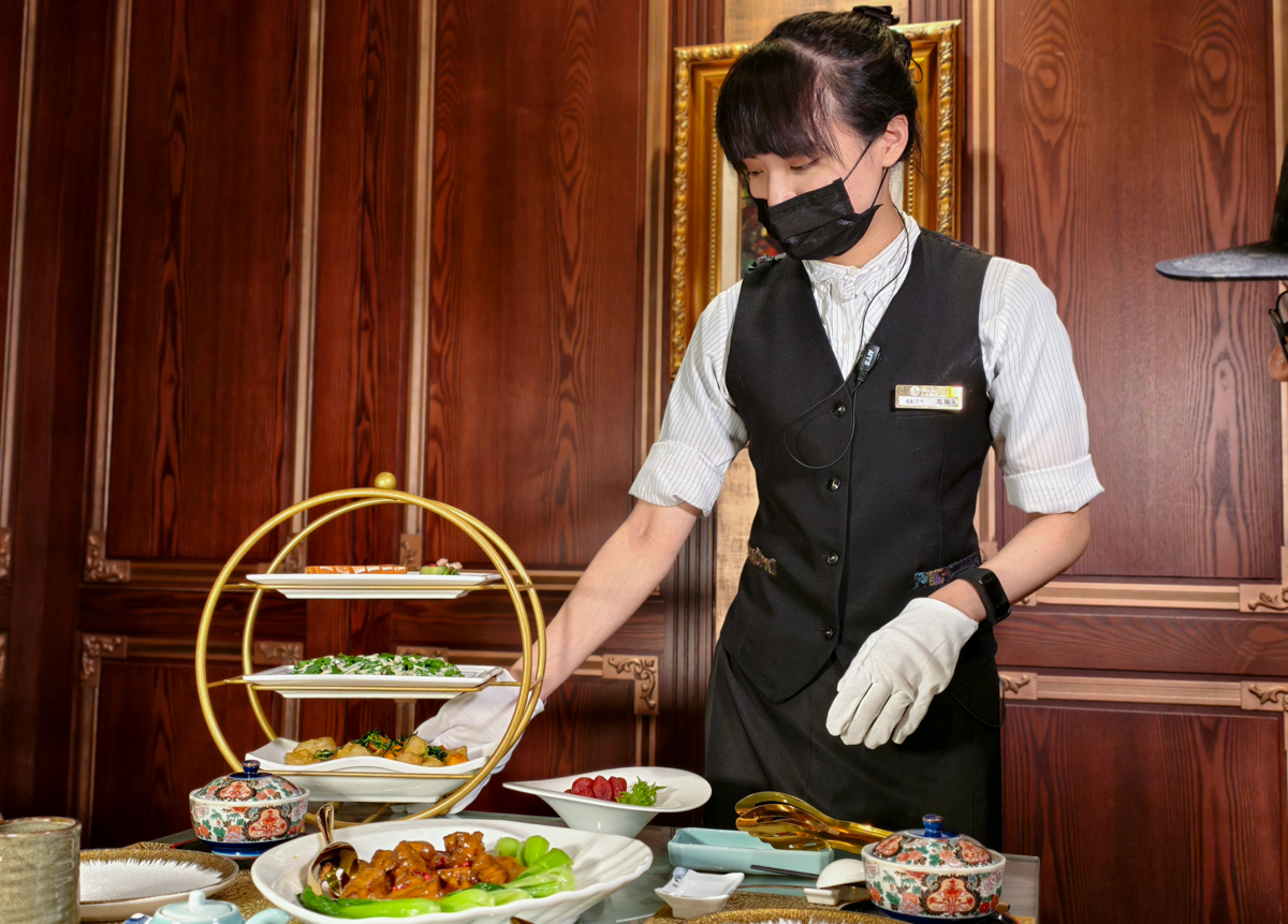 高雄鈺善閣-米其林認證質感高雄素食餐廳!有套餐也有包廂素食合菜!婚宴包場、尾牙春酒都適合 @美食好芃友（芃芃）