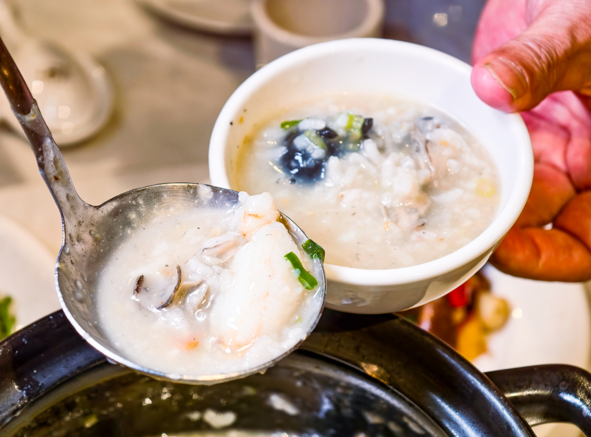 [高雄]麟粥宮砂鍋粥私房料理-高雄巨蛋商圈人氣聚餐餐廳!超鮮的高雄砂鍋粥活體海鮮 @美食好芃友（芃芃）