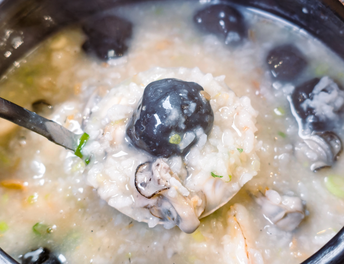 [高雄]麟粥宮砂鍋粥私房料理-高雄巨蛋商圈人氣聚餐餐廳!超鮮的高雄砂鍋粥活體海鮮 @美食好芃友（芃芃）