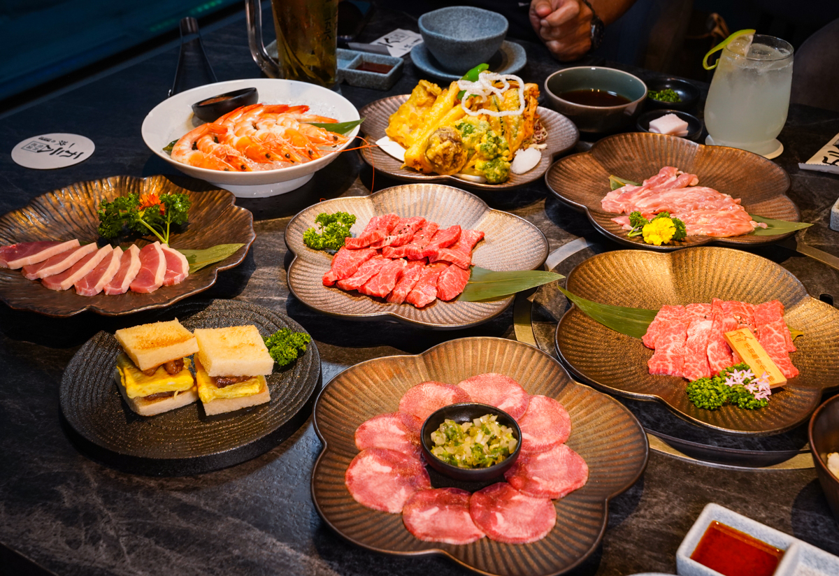 [高雄]1928燒肉總鋪高流海洋店-高流旁最美港景高雄燒肉餐廳!燒肉、壽司、日料統統吃得到 @美食好芃友（芃芃）