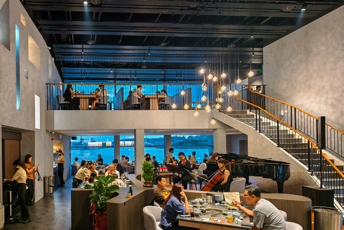 [高雄]1928燒肉總鋪高流海洋店-高流旁最美港景高雄燒肉餐廳!燒肉、壽司、日料統統吃得到 @美食好芃友（芃芃）