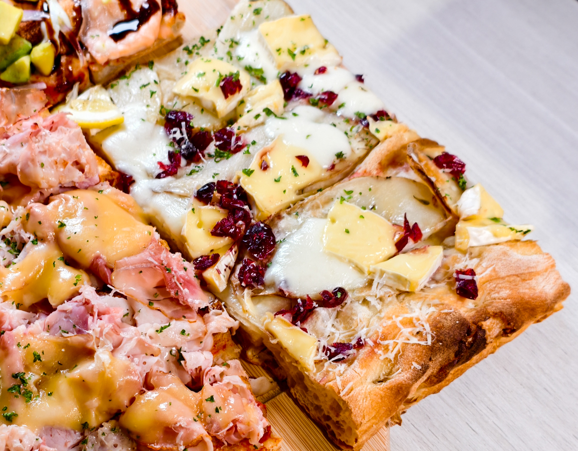 [高雄]Rom&rsquo;antica Pizza 羅馬披薩美術青海店-高雄美術館聚餐就來這!道地方型羅馬披薩 @美食好芃友（芃芃）