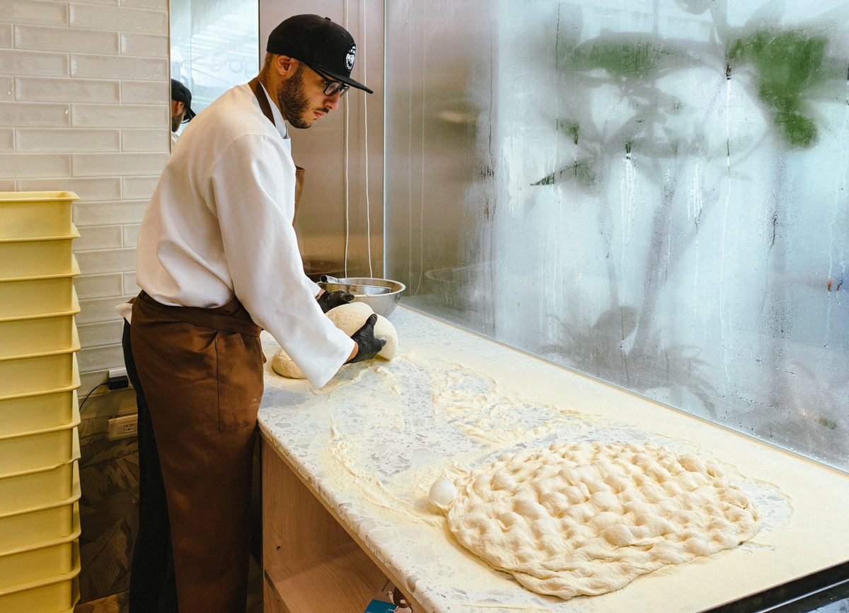 [高雄]Rom’antica Pizza 羅馬披薩美術青海店-高雄美術館聚餐就來這!道地方型羅馬披薩 @美食好芃友（芃芃）