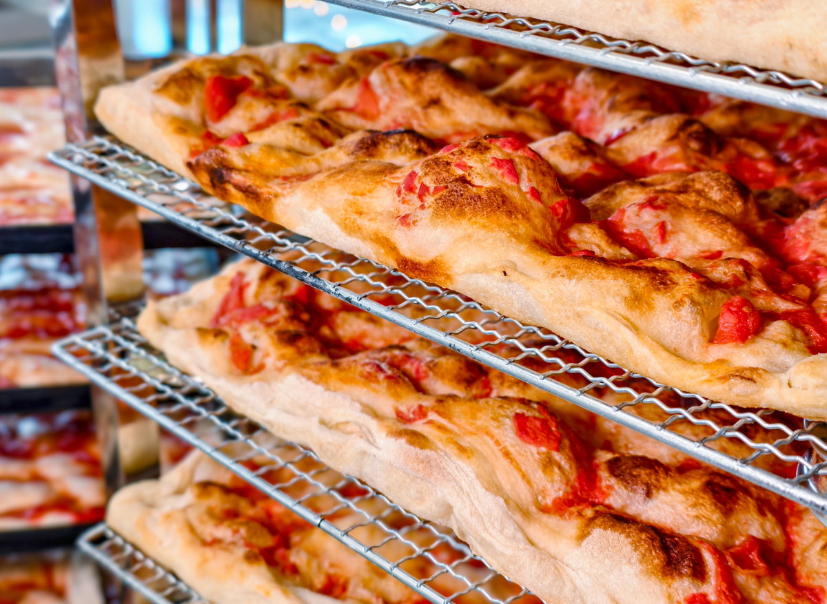 [高雄]Rom’antica Pizza 羅馬披薩美術青海店-高雄美術館聚餐就來這!道地方型羅馬披薩 @美食好芃友（芃芃）