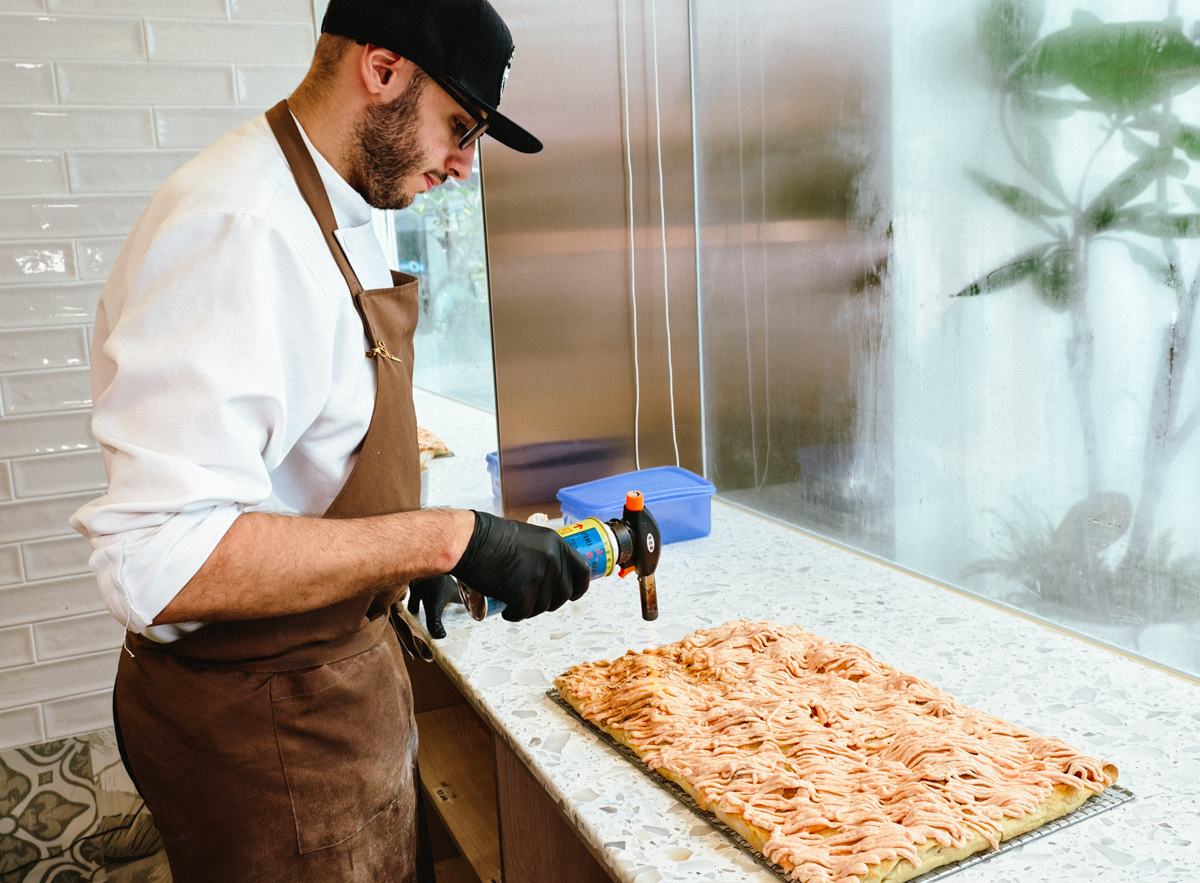 [高雄]Rom’antica Pizza 羅馬披薩美術青海店-高雄美術館聚餐就來這!道地方型羅馬披薩 @美食好芃友（芃芃）