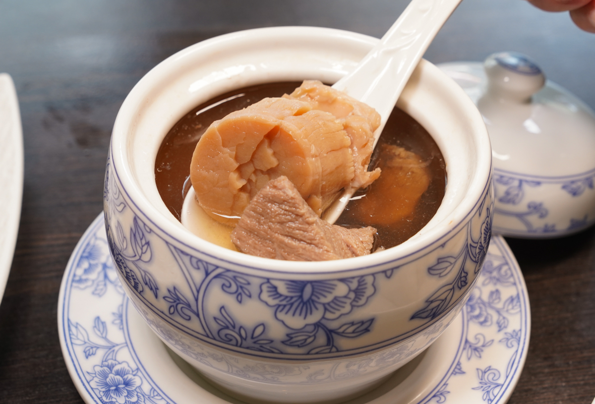 [楠梓美食]奉旨嚐點-楠梓加工出口區周邊人氣美食!香港師傅開的手工高雄港點 @美食好芃友（芃芃）