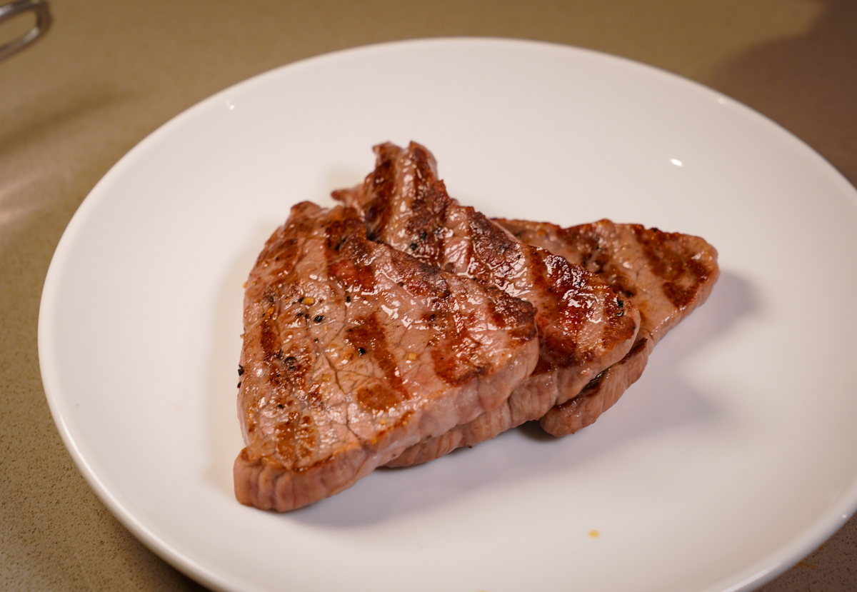 [高雄]己越燒肉 Mikoshi Yakiniku-鮨己越旗下日式和牛燒肉品牌!超好吃日本近江牛~份量十足己越四人套餐 @美食好芃友（芃芃）