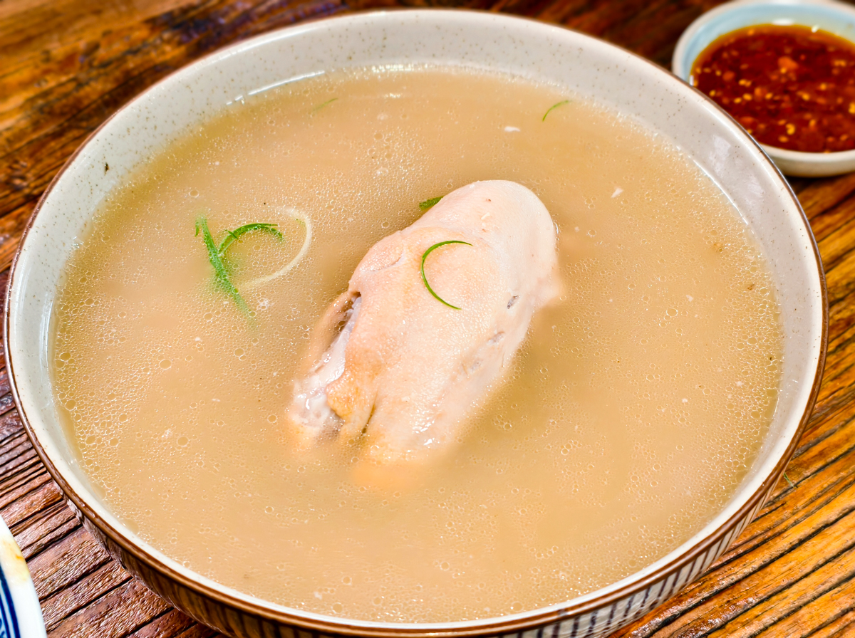 [高雄]蔣夫人川味廚坊-前金巷弄好吃高雄川菜!四川闆娘的精緻手藝~必吃川味粉蒸肉! @美食好芃友（芃芃）