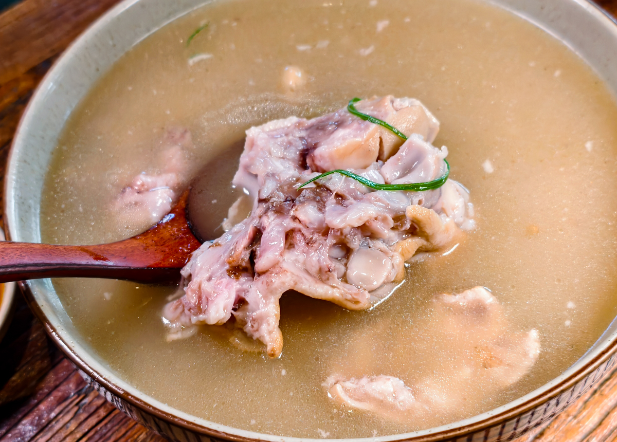 [高雄]蔣夫人川味廚坊-前金巷弄好吃高雄川菜!四川闆娘的精緻手藝~必吃川味粉蒸肉! @美食好芃友（芃芃）