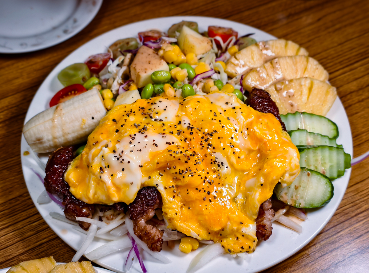 [高雄]厚福早午餐-根本空軍故事館!空軍臂章滿滿的高雄早午餐店~彌陀巷弄的寶藏店 @美食好芃友（芃芃）