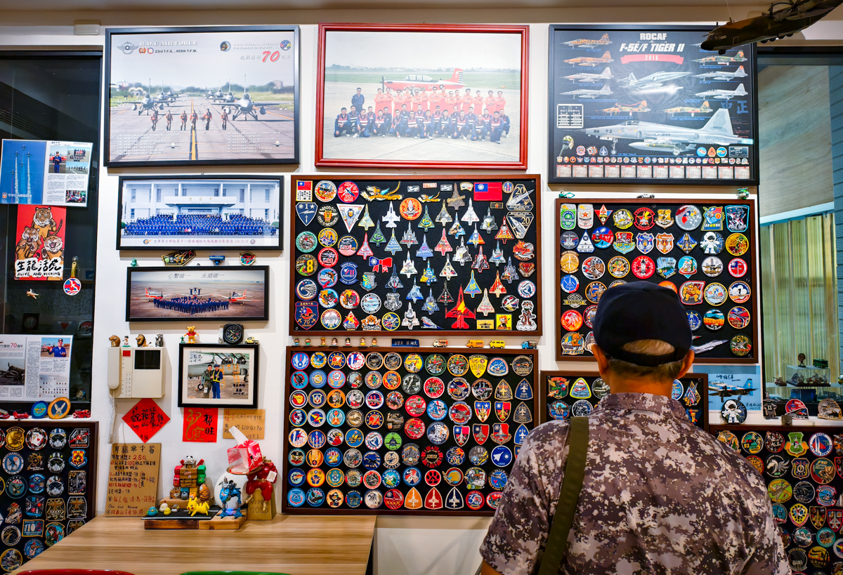 [高雄]厚福早午餐-根本空軍故事館!空軍臂章滿滿的高雄早午餐店~彌陀巷弄的寶藏店 @美食好芃友（芃芃）