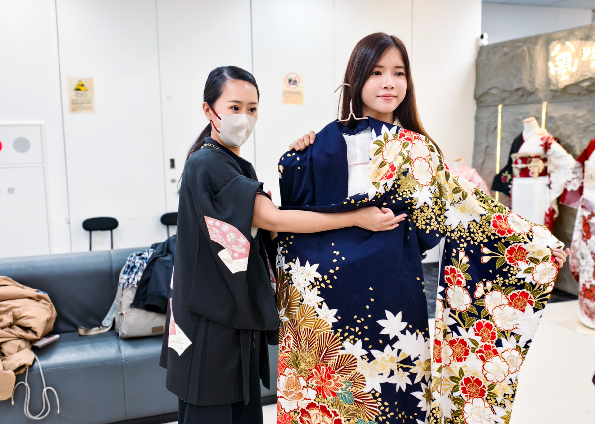 [東京]江戶和裝工房雅旗艦店-女孩必來東京和服體驗!最多款式豪華振袖x超滿意和服攝影 @美食好芃友（芃芃）