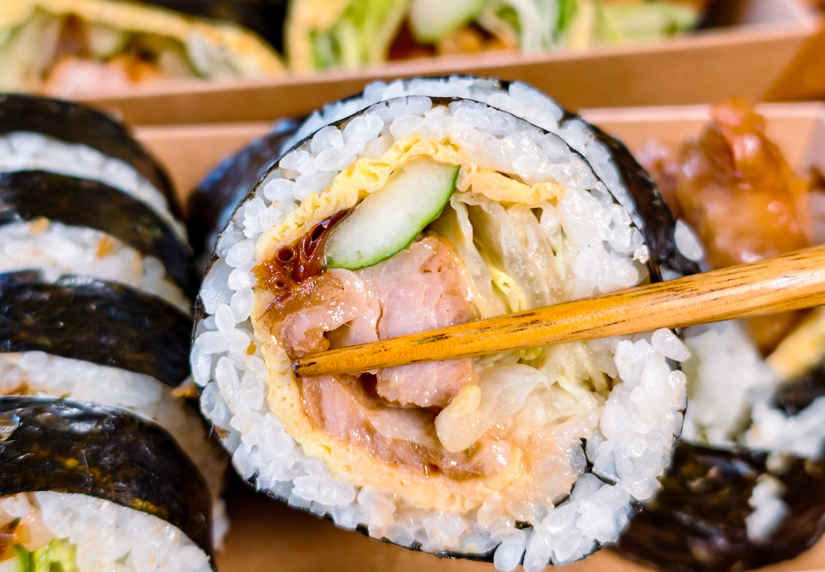[高雄]木華麥面復興店-公司團體超愛訂的全新高雄便當!日式飯捲、拌麵、炒烏龍~爽口又好吃的午餐提案 @美食好芃友（芃芃）