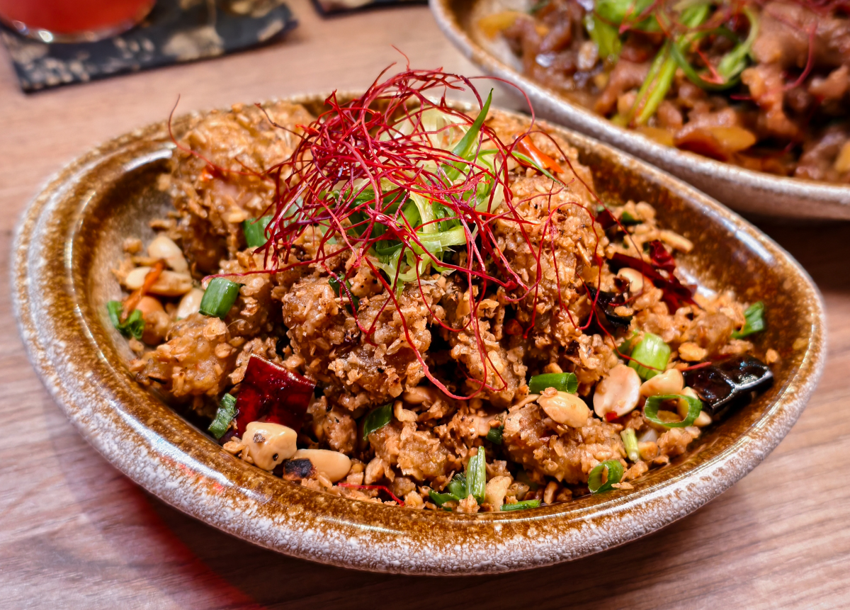 [高雄]一點散漫高雄概念店-最潮高雄控肉飯!有DJ的高雄中式餐館！咚滋咚滋氣氛超嗨 @美食好芃友（芃芃）