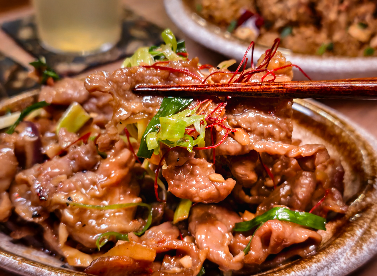 [高雄]一點散漫高雄概念店-最潮高雄控肉飯!有DJ的高雄中式餐館！咚滋咚滋氣氛超嗨 @美食好芃友（芃芃）