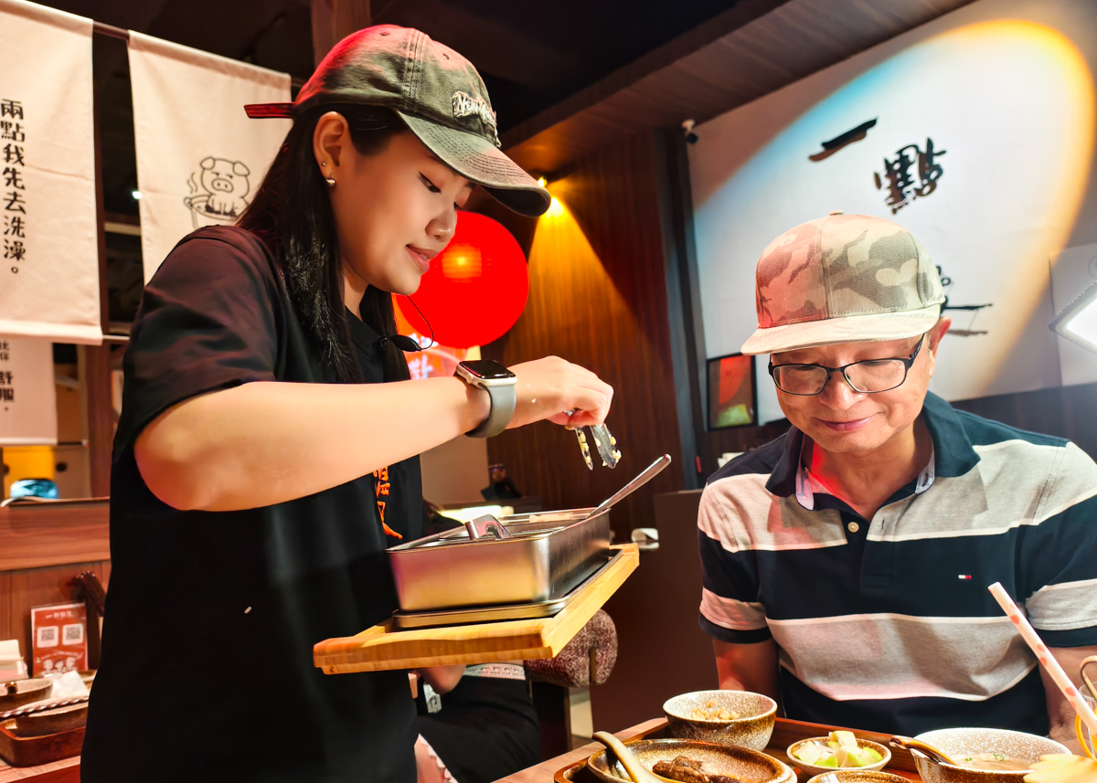 [高雄]一點散漫高雄概念店-最潮高雄控肉飯!有DJ的高雄中式餐館！咚滋咚滋氣氛超嗨 @美食好芃友（芃芃）